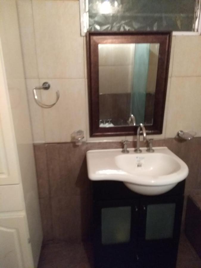 מלון מונטה גרנדה Luis'S House Ezeiza Airport מראה חיצוני תמונה