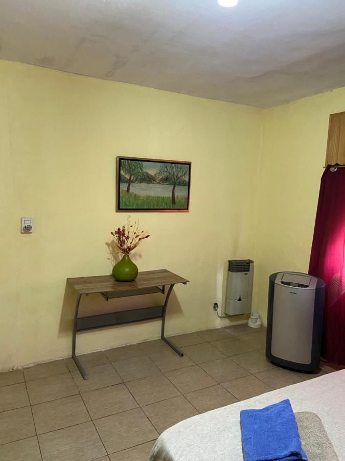 מלון מונטה גרנדה Luis'S House Ezeiza Airport מראה חיצוני תמונה