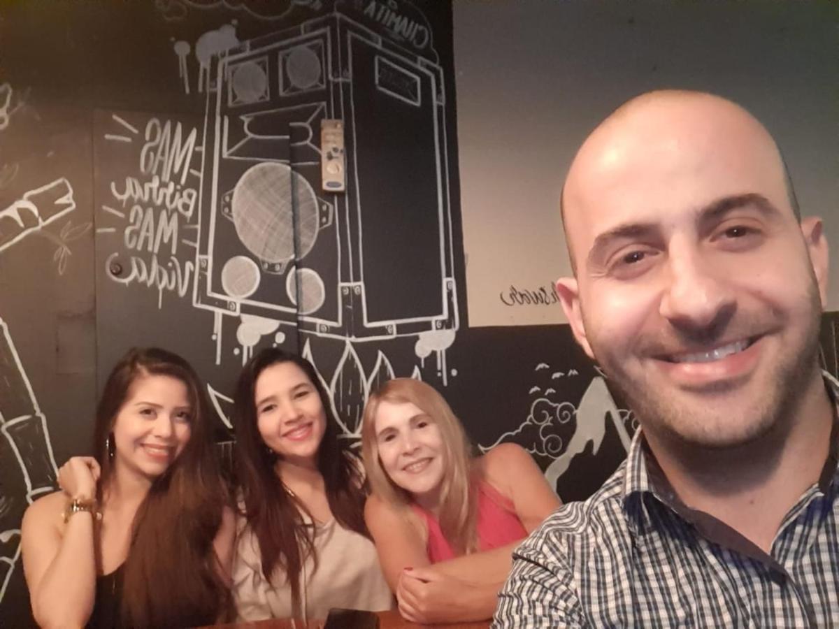 מלון מונטה גרנדה Luis'S House Ezeiza Airport מראה חיצוני תמונה