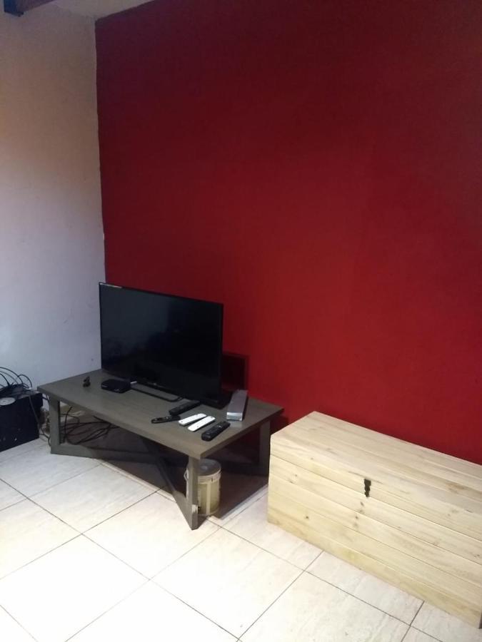 מלון מונטה גרנדה Luis'S House Ezeiza Airport מראה חיצוני תמונה